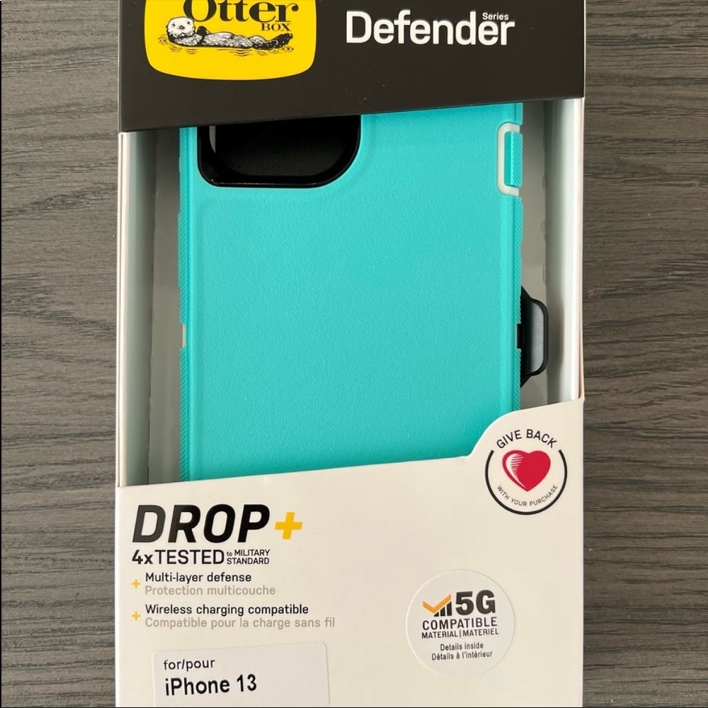 Otterbox Defender series for iPhone 13